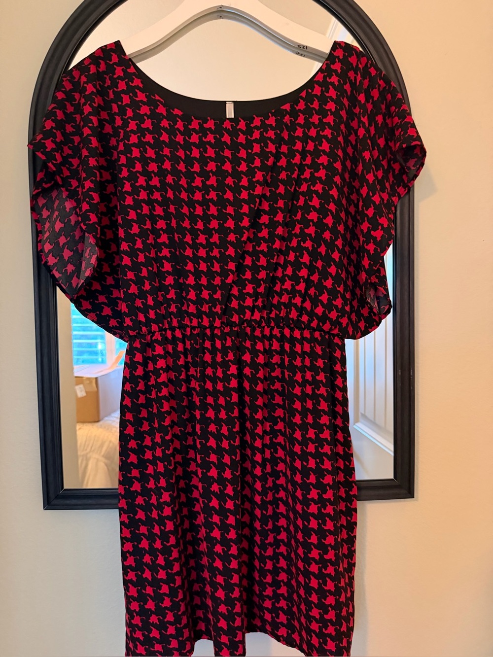Women's Red and Black Houndstooth Skirt